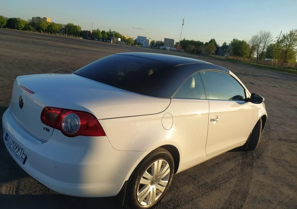 Volkswagen Eos cena 36900 przebieg: 142000, rok produkcji 2009 z Lubin małe 254